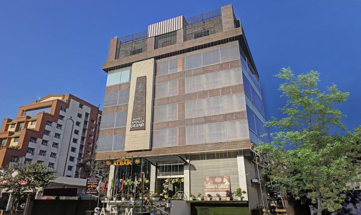 Hotel Apollo Grand 구와하티 외부 사진